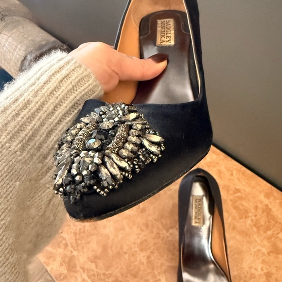 Badgley Mischka Black Satin Embellished Heels - Picture 11 of 11